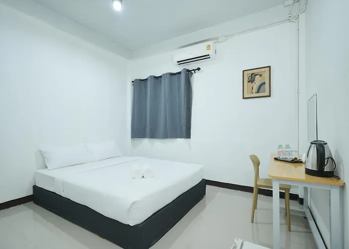 Xx Bob House Ss Khaosan - บ็อบเฮ้าท์ สามเสน พระนคร *